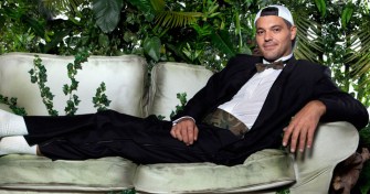 discovery-max-ficha-a-frank-cuesta